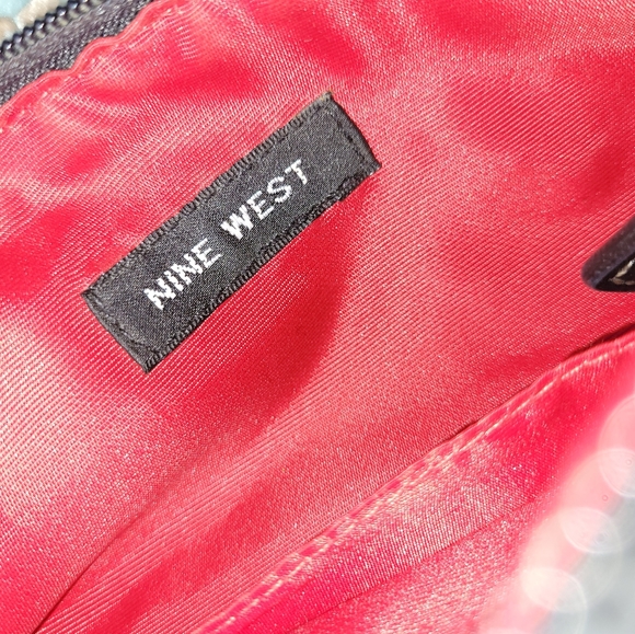 Nine West Small Handbag purse w/wallet - Picture 2 of 5